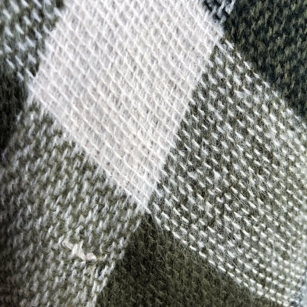 MODENA Women’s Shawl One Size Fits All Multi Color Plaid‎ Fringed Loose Knit.